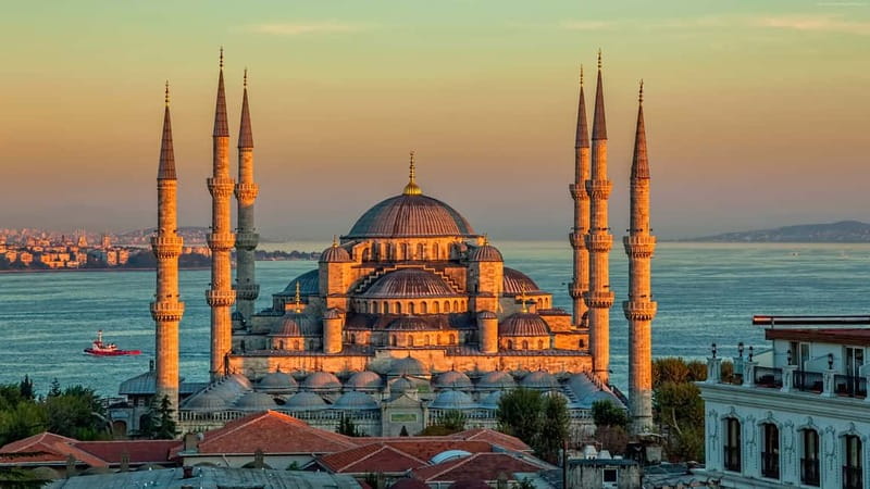 Istanbul: Private City Highlights Guided Tour - Sultanahmet and the Hippodrome: Istanbul’s layered opening act