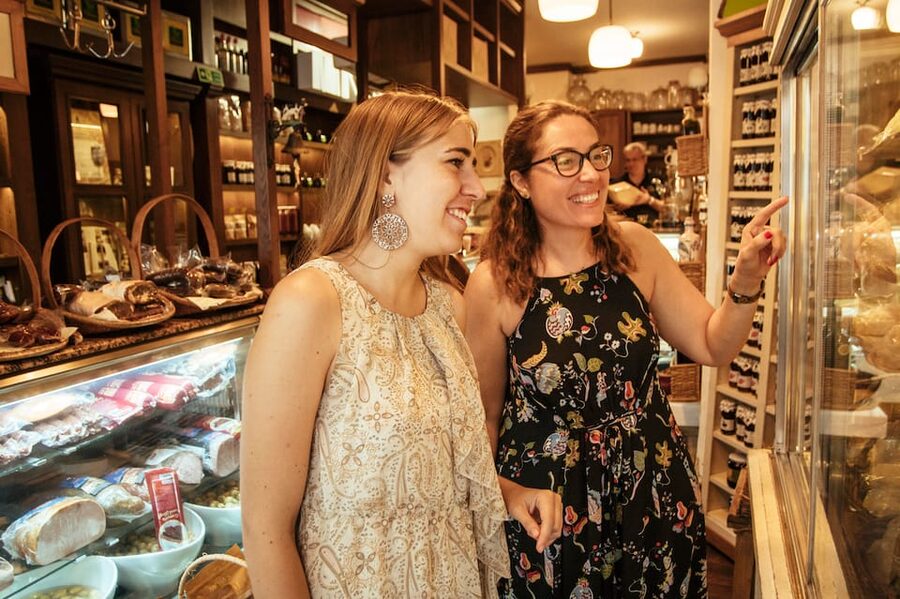 Istanbul: Private Guided Food Tour with 10 Tastings - Who will enjoy this tour most?