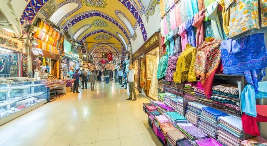 Istanbul: Private Guided Walking Tour - German Fountain and the Hippodrome