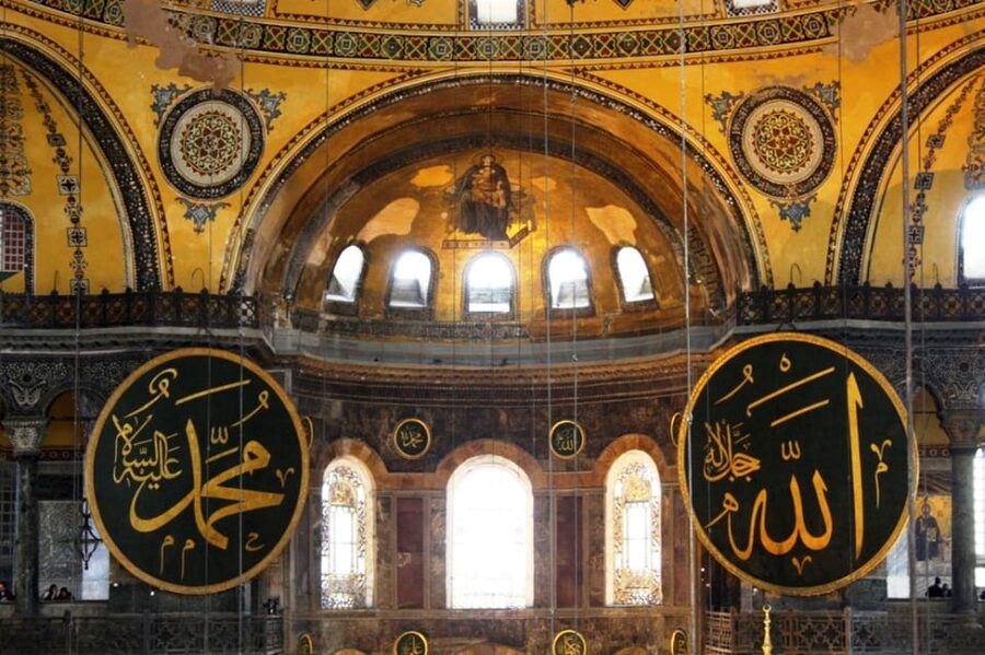 Istanbul:Private Layover Tour from Istanbul Airports&Hotels - Grand Bazaar, Spice Bazaar, and Turkish food