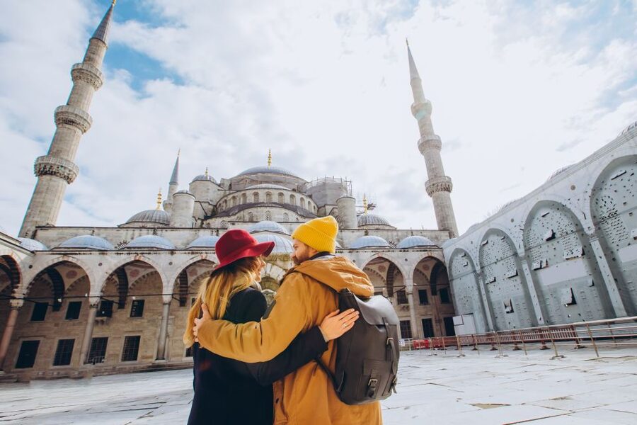 Istanbul: Private photoshoot at Hagia Sophia&Blue Mosque - Hagia Sophia: a grand backdrop for formal and relaxed portraits