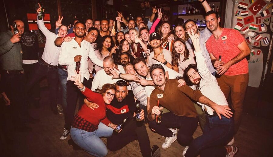 Istanbul: Rooftop Pub Crawl with Party Bus - How to plan your evening