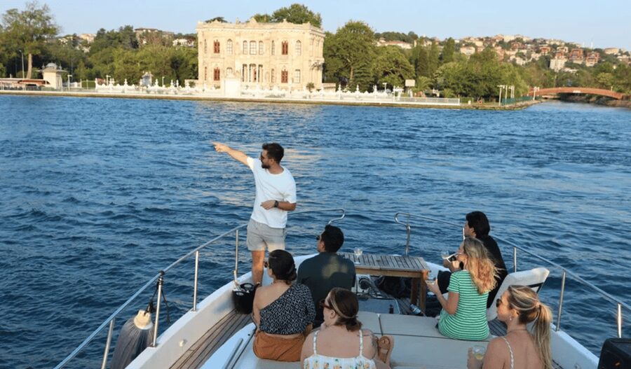 Istanbul: Small Group Yacht Tour with Unlimited Wine - The Bosphorus Bridge and the turn toward Asia