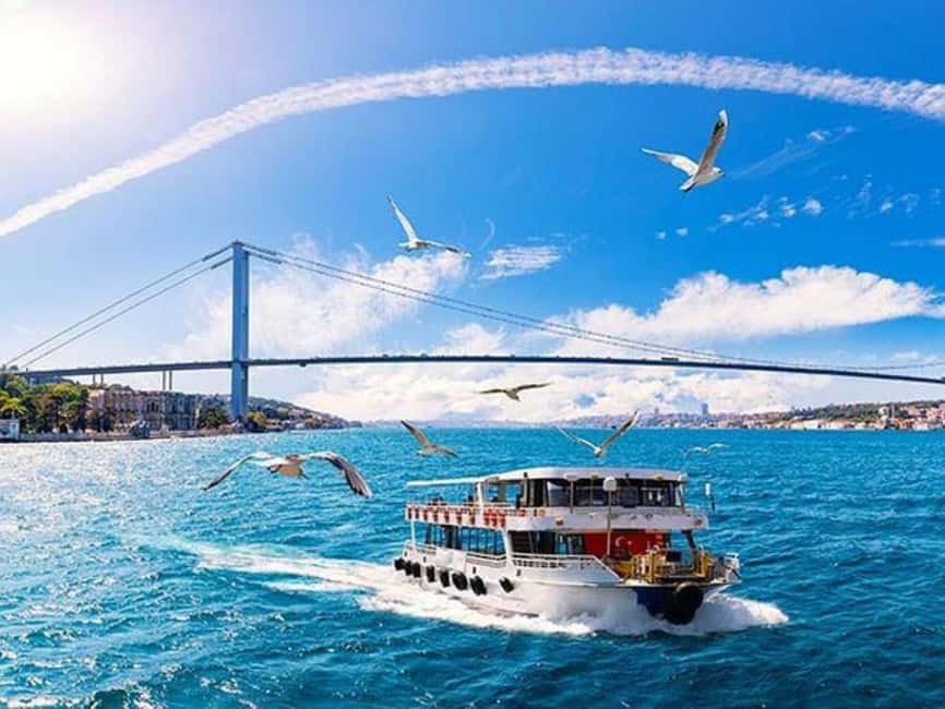 Istanbul: Sunset Bosphorus Yacht Cruise with A break on Asia - Rumeli Fortress from the water