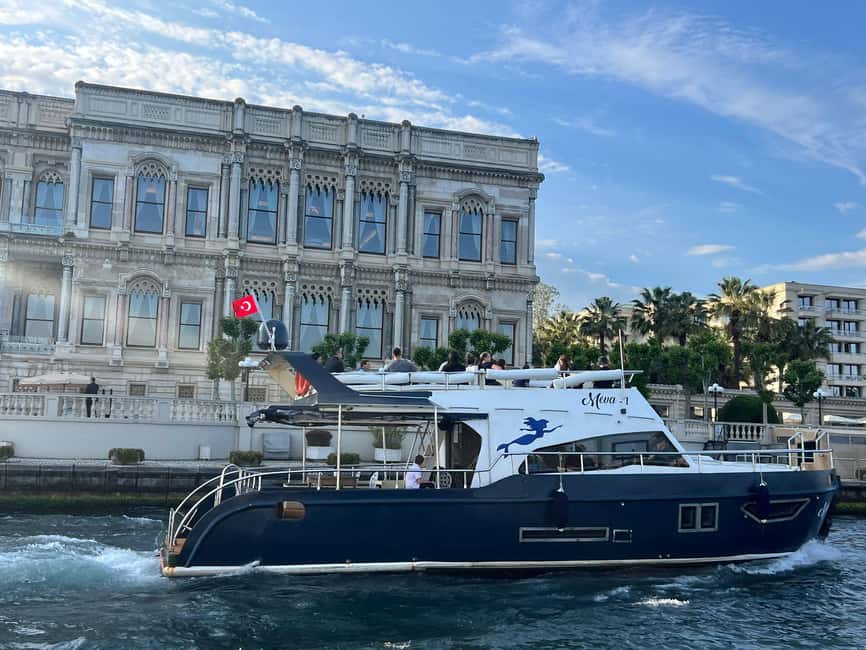 Istanbul: Sunset Bosphorus Yacht Cruise with A break on Asia - Maiden’s Tower and the return route