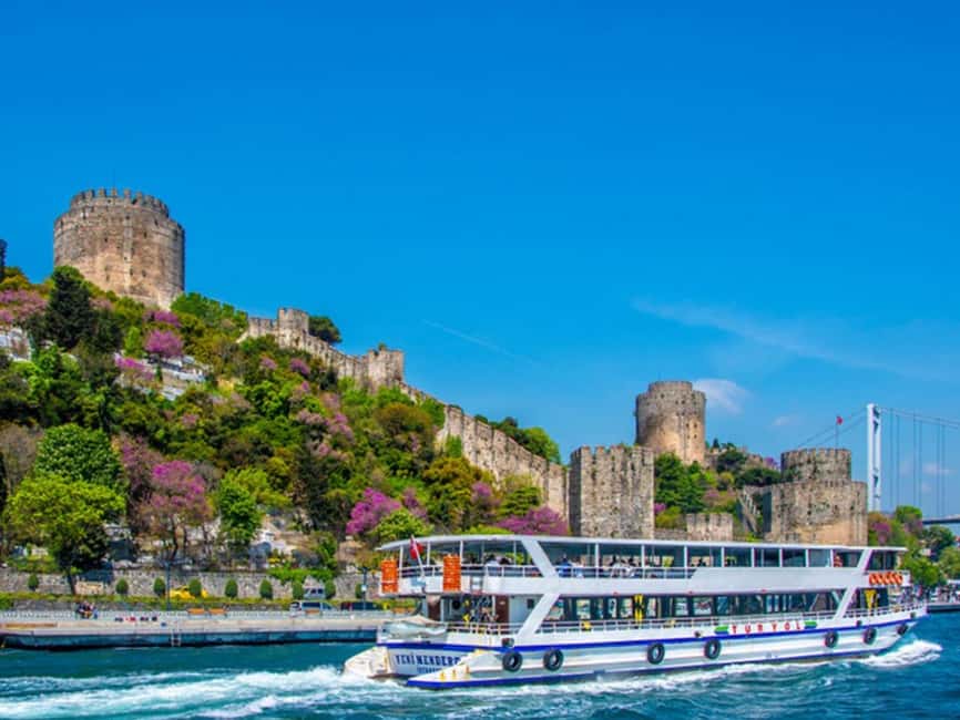 Istanbul: Sunset Bosphorus Yacht Cruise with A break on Asia - Who will get the most from this cruise