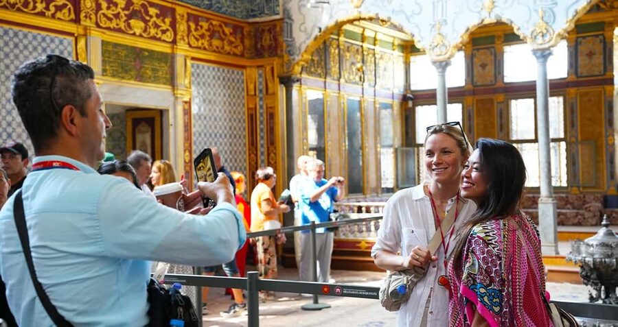 Istanbul: Topkapi and Harem Tour with Skip-the-Line Ticket - Timing, pace, and the best type of visitor