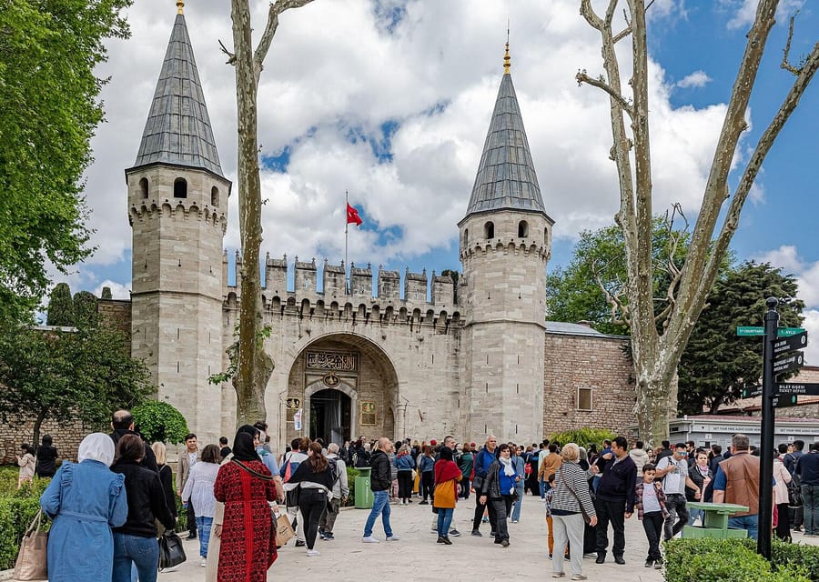 Istanbul: Topkapi Palace and Harem Ticket with Audio Guide - What this Topkapi Palace experience really includes