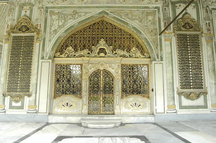 Istanbul: Topkapi Palace & Harem Tour Skip-the-Line Ticket - Key points at a glance