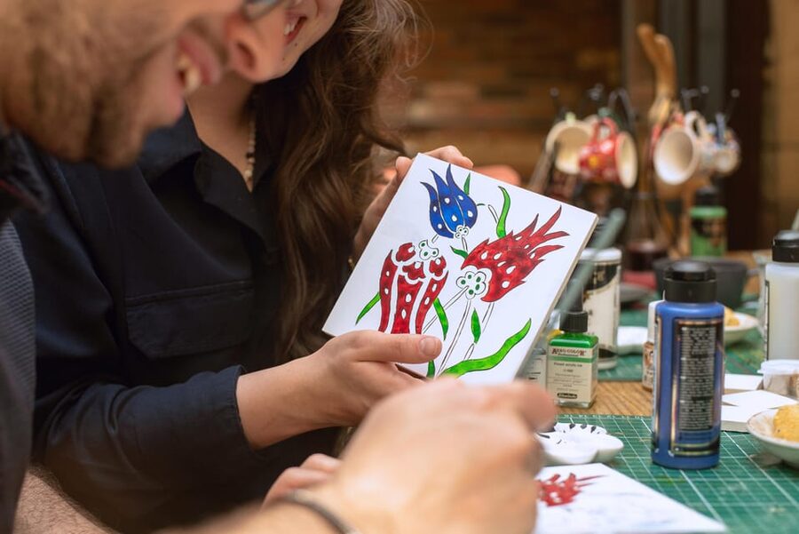 Istanbul: Turkish Tile Painting & Ceramic Workshop w/ Snacks - The souvenir you actually made