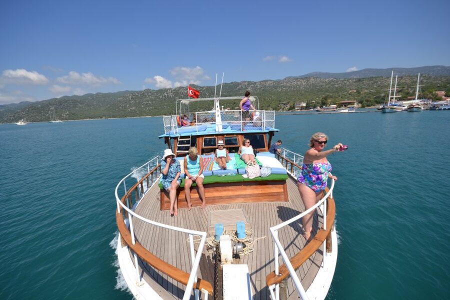 Kalkan: Kekova Sunken City Boat Trip - The Sunken City from the water