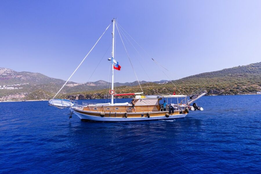 Kas: Limanagzi Beach & Island-Hopping Boat Tour with Lunch - Key points at a glance
