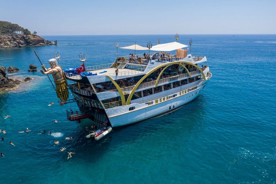 Kemer: Full-Day Boat Trip with Lunch and DJ - A party boat with some of the Riviera’s best water