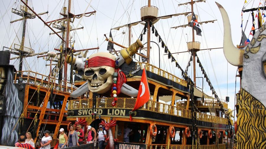 Kemer Full-Day Pirate Boat Trip with Lunch - Practical advice for a smoother day