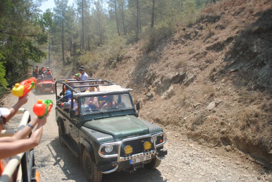 Kusadasi Jeep Safari w/ Lunch and Water Fight - Barbecue under the pine trees