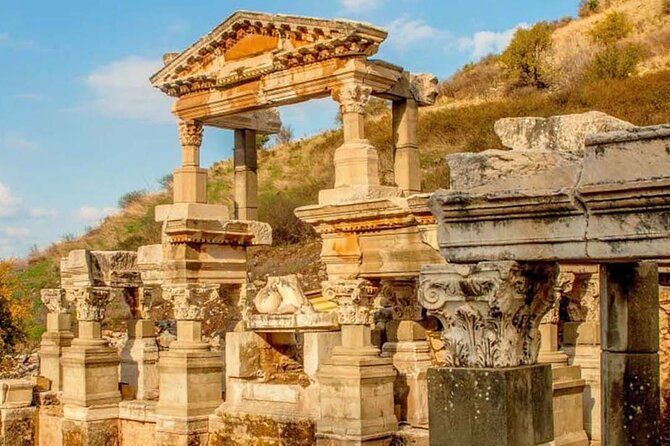 Legendary Memories:Ephesus&House of Mary and Bath Experience - Walking Through Ephesus for Two Hours