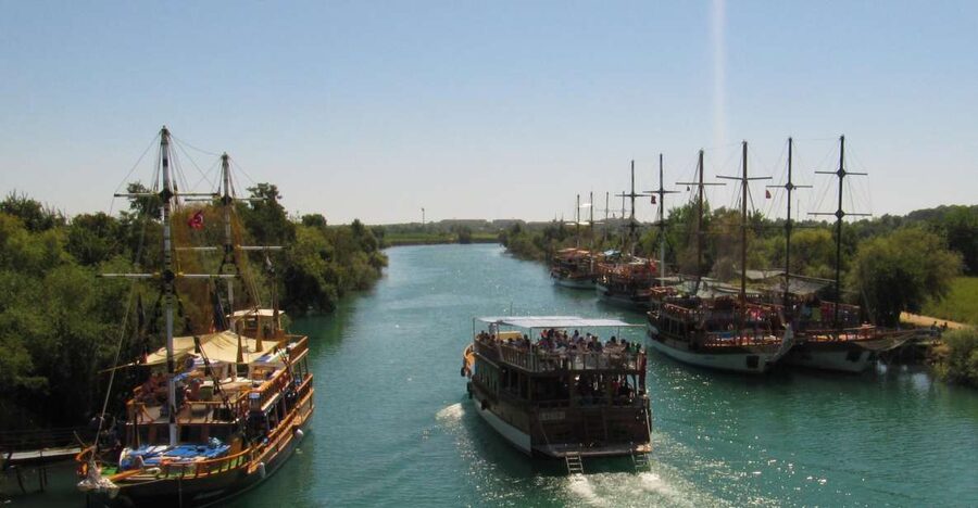 Manavgat Cruise & Grand Bazaar w/Lunch and Unlimited Drinks - Key points to know before booking