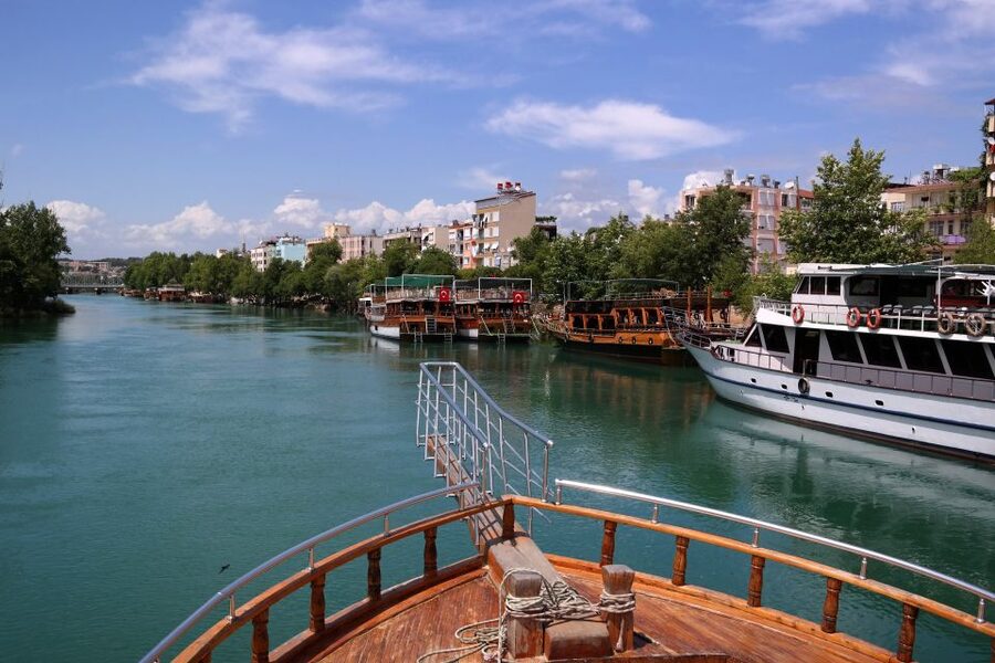 Manavgat Cruise & Grand Bazaar w/Lunch and Unlimited Drinks - Is $41 good value for a 10-hour day?