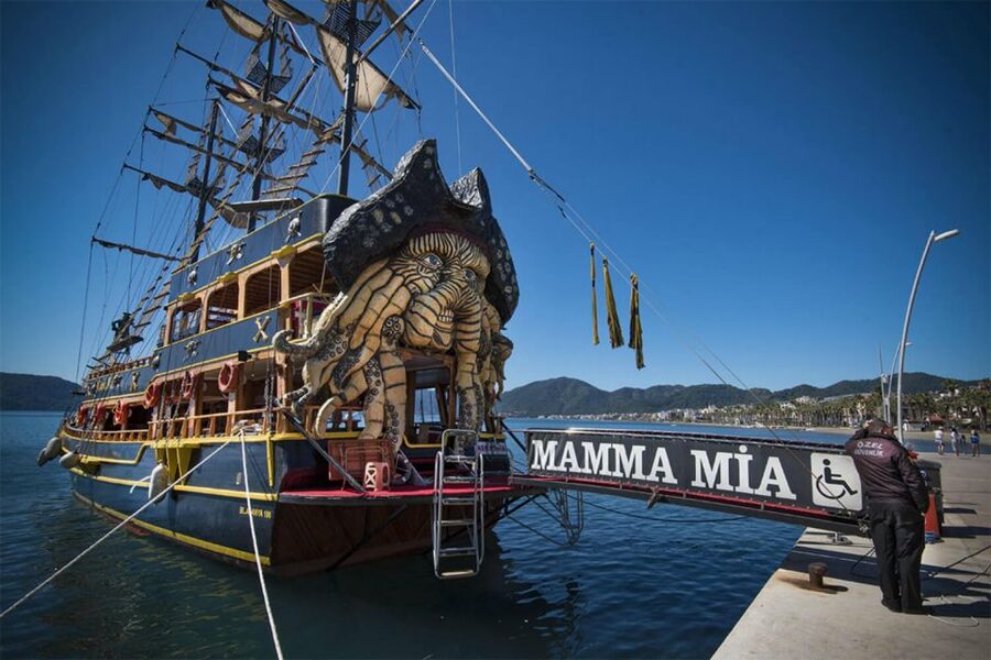 Marmaris: All-Inclusive Pirate Boat Trip with Pickup Option - Lunch, drinks, and the important package details