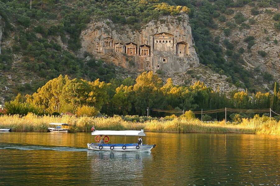 Marmaris: Dalyan Cruise, Turtle Beach & Mud Baths with Lunch - Köyceğiz Lake gives the return trip a different view