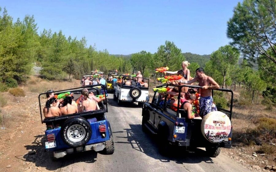 Marmaris: Jeep Safari Adventure Trip With Lunch - The guides and drivers make the difference
