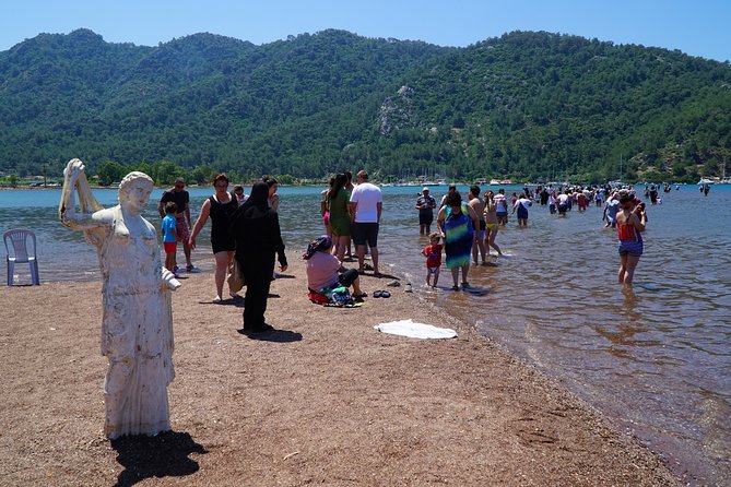 Marmaris: Jeep Safari, Turgut Waterfall, Jesus Beach w/Lunch - How the group and guides shape the day