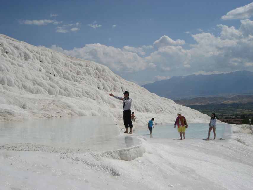 Marmaris: Pamukkale, Hot Spring, Travertines Tour with Lunch - Cleopatra’s Pool is closed for now