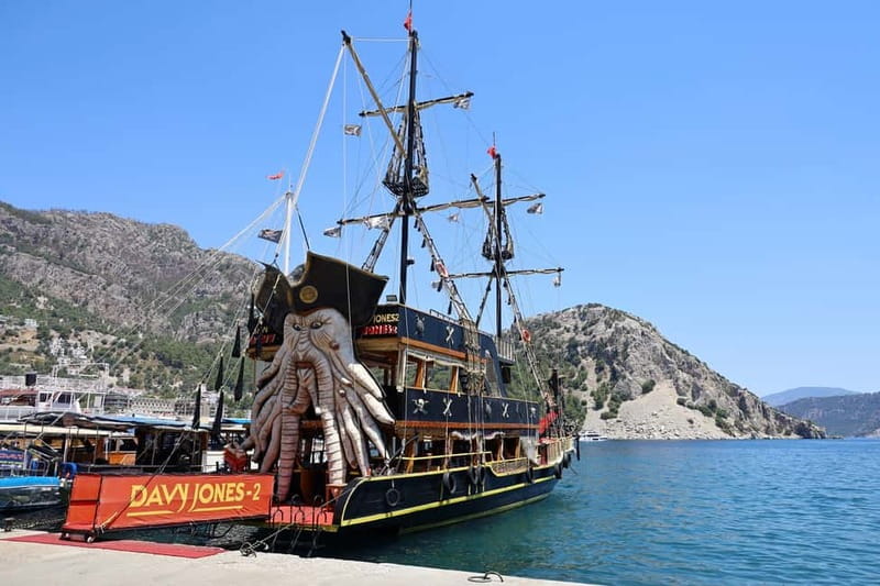 Marmaris: Pirate Boat Trip with Meal, Drinks and Transfer - What kind of Marmaris boat trip is this?