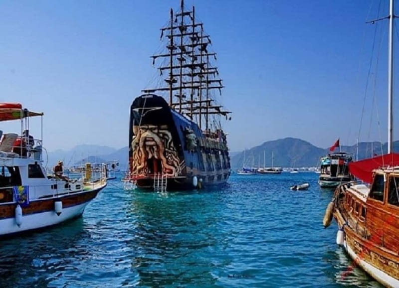 Marmaris: Pirate Cruise, Lunch, Soft Drinks, and Foam Party - Should you book the Davy Jones Pirate Boat?