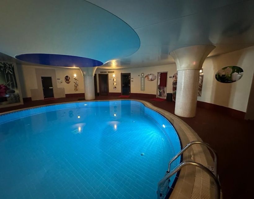 Marmaris: Traditional Turkish Bath Experience with Transfers - From hotel gate to marble room