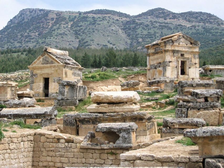 Pamukkale and Hierapolis Full-Day Guided Tour - A seven-hour schedule gives you the essentials