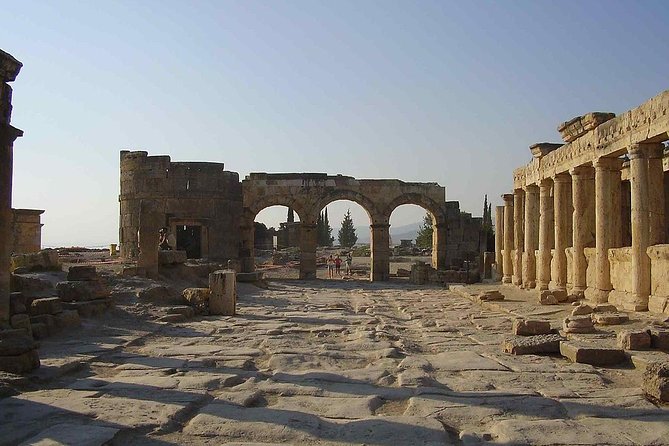Pamukkale Hierapolis and Cleopatra's Pool Tour with lunch from Antalya - Cleopatra’s Pool and the biggest booking warning