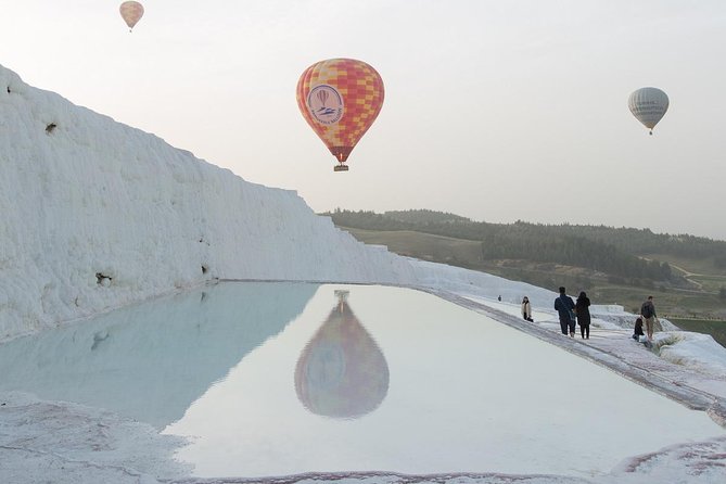 Pamukkale: Hot Air Balloon Flight - The 4:30 AM or 6:30 AM hotel pickup