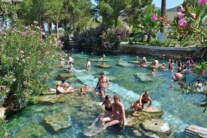 Pamukkale Small Group Tour from Kusadasi Port/Hotels - How much the guide affects the day