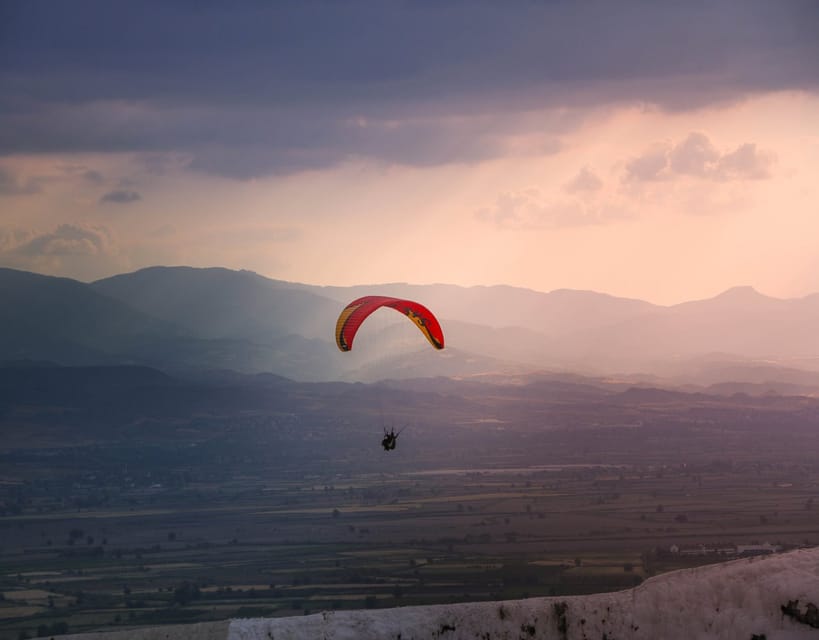 Pamukkale: Tandem Paragliding with Ancient Hierapolis Views - From your hotel to Dynamite Hill