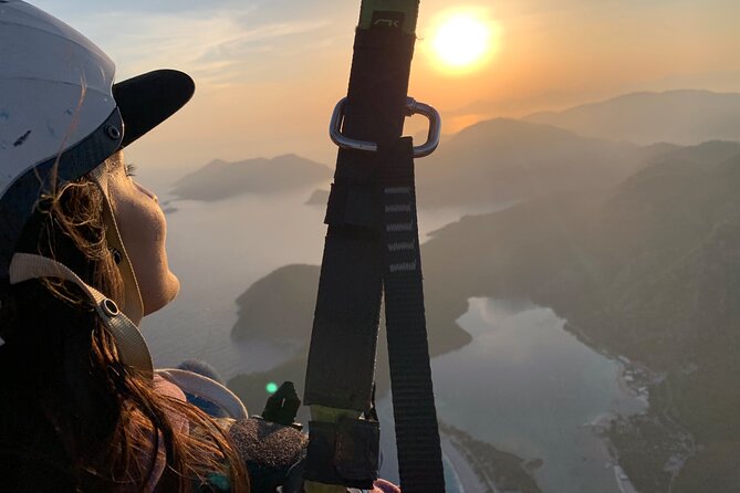 Paragliding In Fethiye Oludeniz, Turkey - The flight over Ölüdeniz