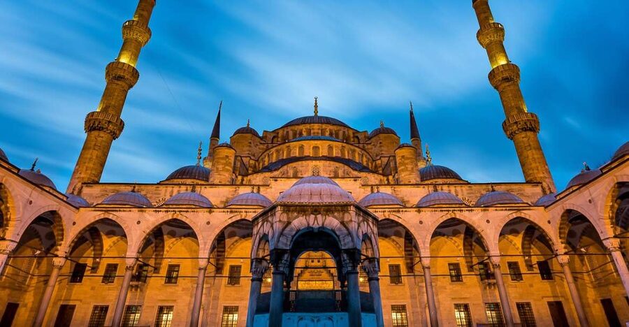 Private 7-Hour Istanbul Tour with Red Carpet Treatment - Hagia Sophia, where two great traditions meet