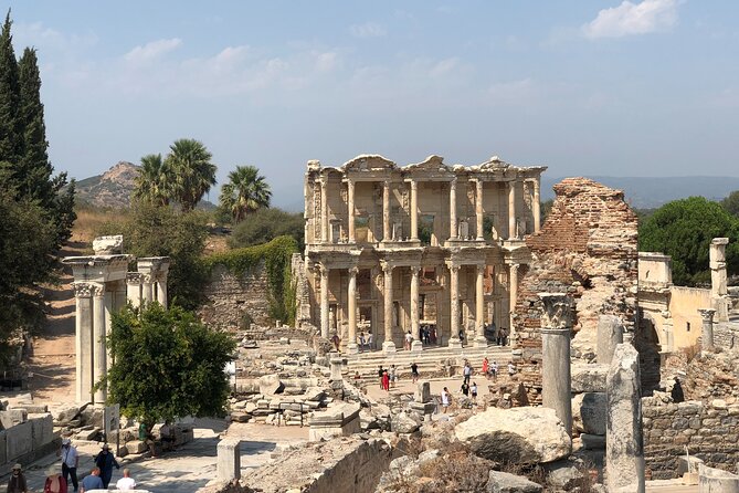 Private Ephesus and House of Virgin Mary Tour Cruiser Only - Meeting your guide at Ege Ports