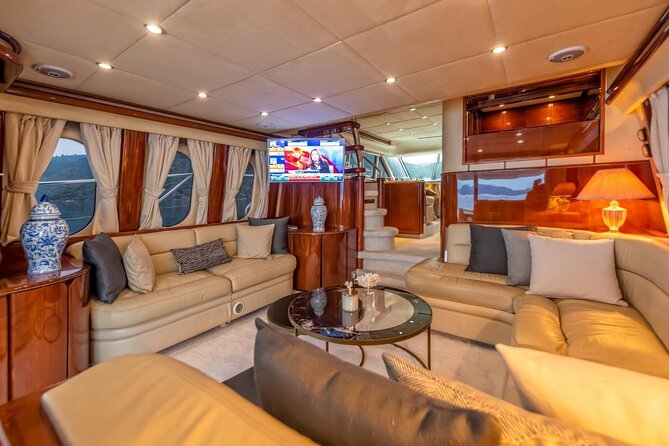 Private Luxury Yacht Cruise on Bosphorus - Bebek and the first Bosphorus Bridge