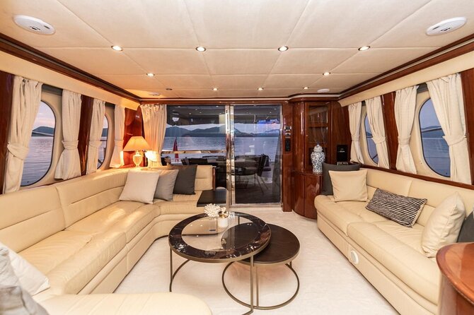 Private Luxury Yacht Cruise on Bosphorus - Rumeli Fortress at the narrowest point