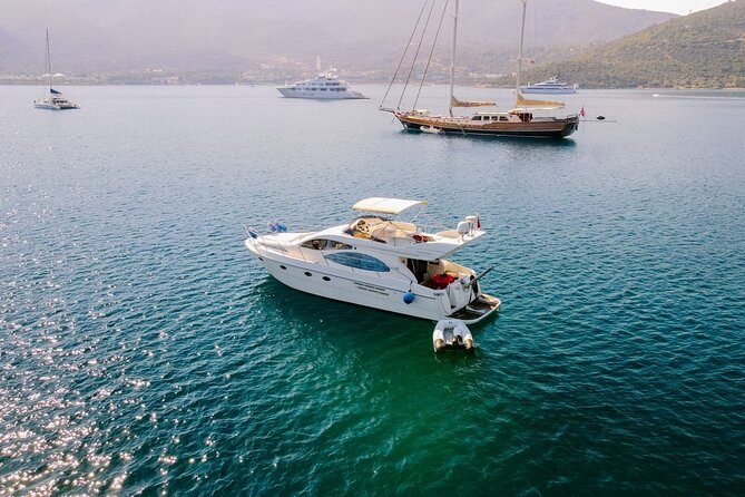 Private VIP Motoryacht Charter in Bodrum For 6 Hours With Lunch - The captain, privacy, and the photography issue