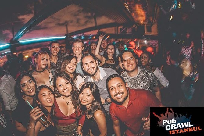 Pub Crawl Istanbul / Rooftop Clubs & Party Bus - Why the hosts matter so much