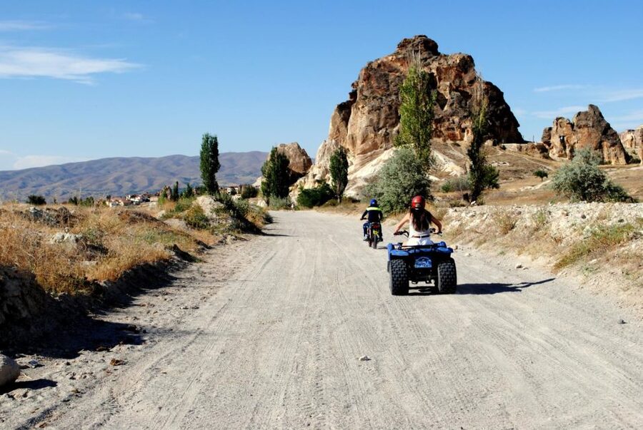Quad Safari through the Sword, Love & Rose Valleys - Dust, equipment, and what to wear