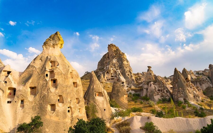 Red (North) Tour Cappadocia Small Group - Lunch in Avanos gives the schedule a useful pause