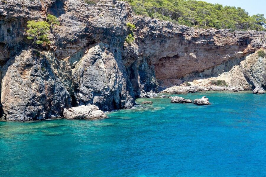 Relaxing Boat Trip with Lunch and Drinks - Who will enjoy this boat day?