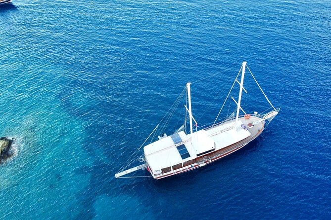 Sail Turkey: Mix Age Fethiye to Olympos Gulet Cruise - Day four: A slow morning and the trip to Olympos
