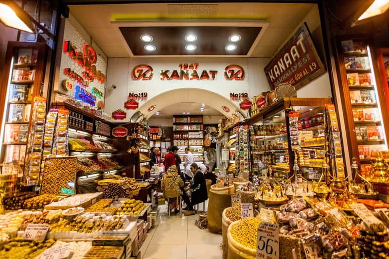 Sailing Through Culture Bosphorus and Spice Bazaar Tour - The 1.5-hour cruise from Europe to Asia