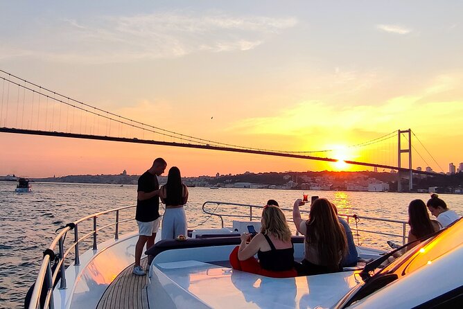 Scenic Bosphorus Sunset Cruise – 2.5 Hours of Luxury & Views - Returning past the old city and Golden Horn