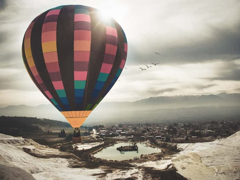 Side/Alanya: Pamukkale Hot Air Balloon Flight w/Lunch - Why the balloon flight changes the Pamukkale experience