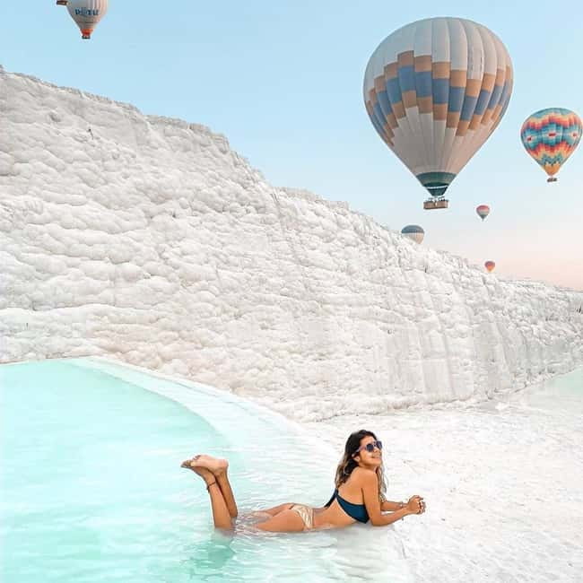 Side/Alanya: Pamukkale Hot Air Balloon Flight w/Lunch - Walking the white travertine terraces